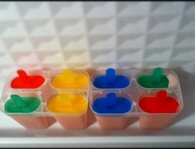 Homemade Popsicles in plastic molds. (Photo: bombchel/Flickr) 