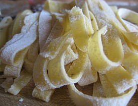 Fresh pasta with lemon olive oil. Pasta and photo by the author, s.e. smith.