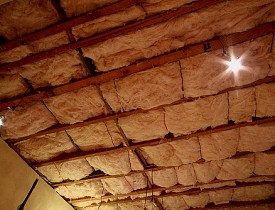 Fiberglass batt insulation. Photo: mjtmail (tiggy)/Flickr