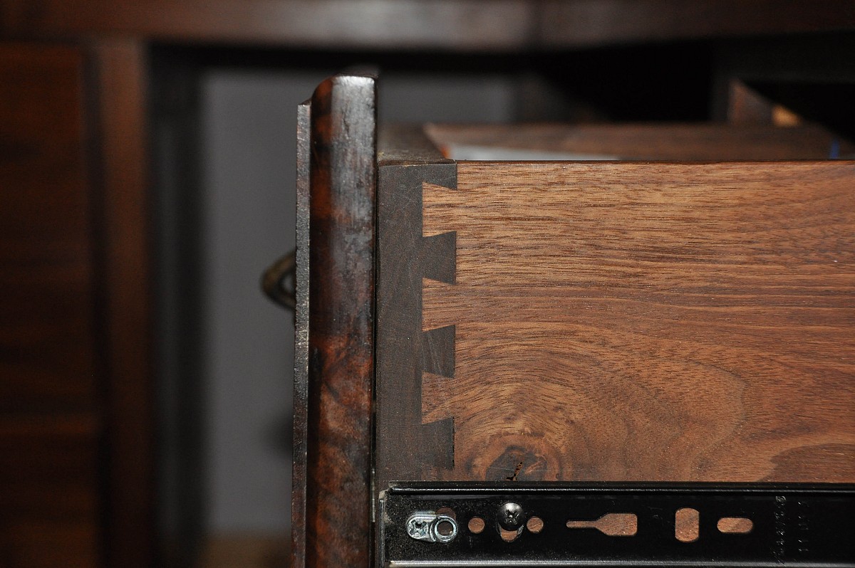 Dovetailed boxes.     Photo: KMS Woodworks