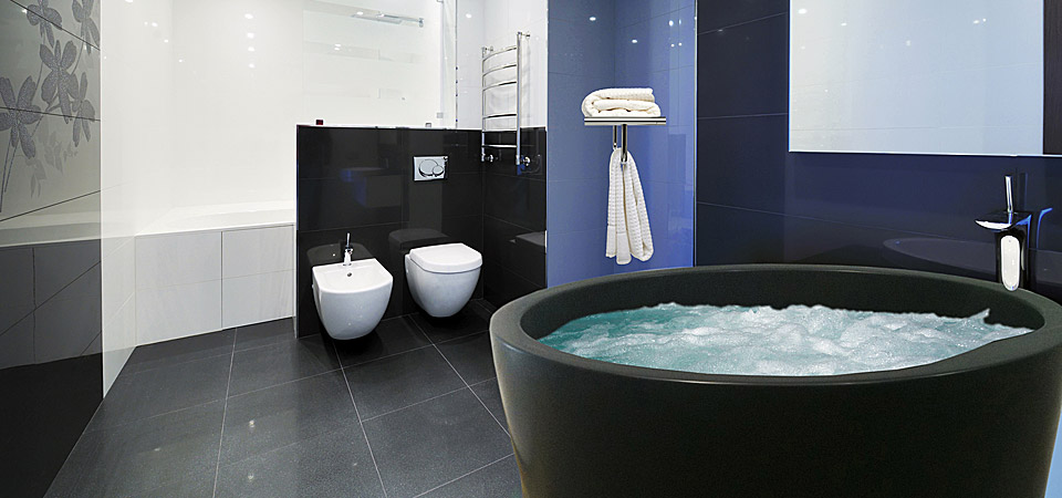 Which Freestanding Bathtub Shape is the Best? - Tyrrell and Laing