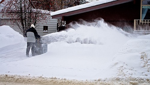 Snow blower by Kurt Bauschardt/Wikimedia Commons