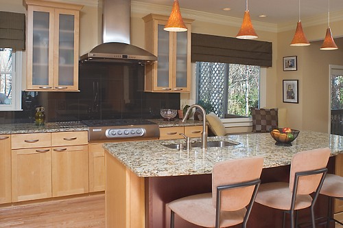 Photo of a contemporary kitchen in beige tones and remodel by AK Complete Home Renovations via Hometalk.com.