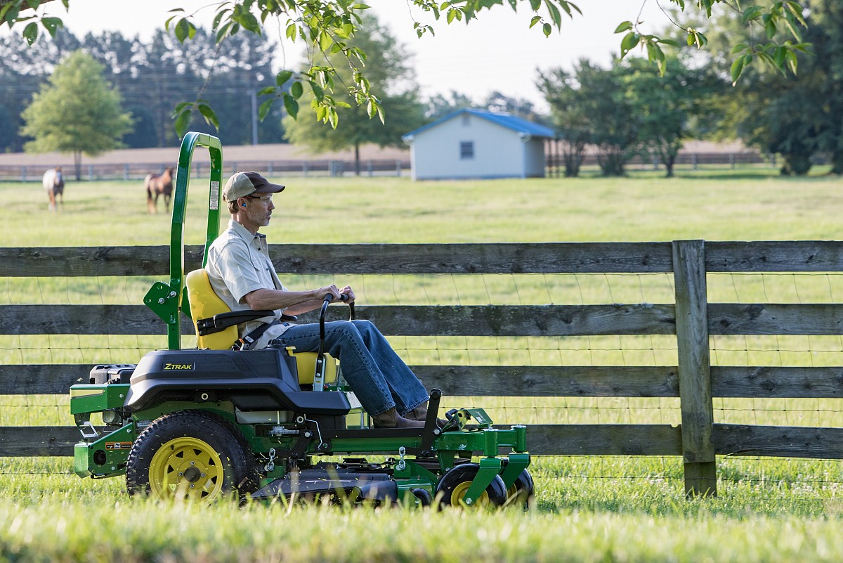 Zero-turn mowing experience/courtesy of John Deere