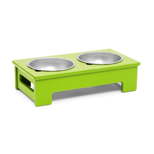 The Loll Pet Bowl via YLiving