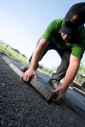 Paver installation / courtesy Belgard