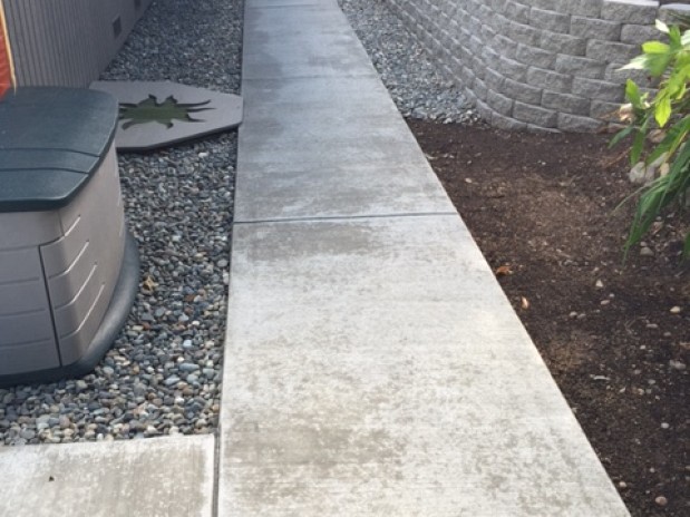 AFTER Great-looking concrete sidewalk