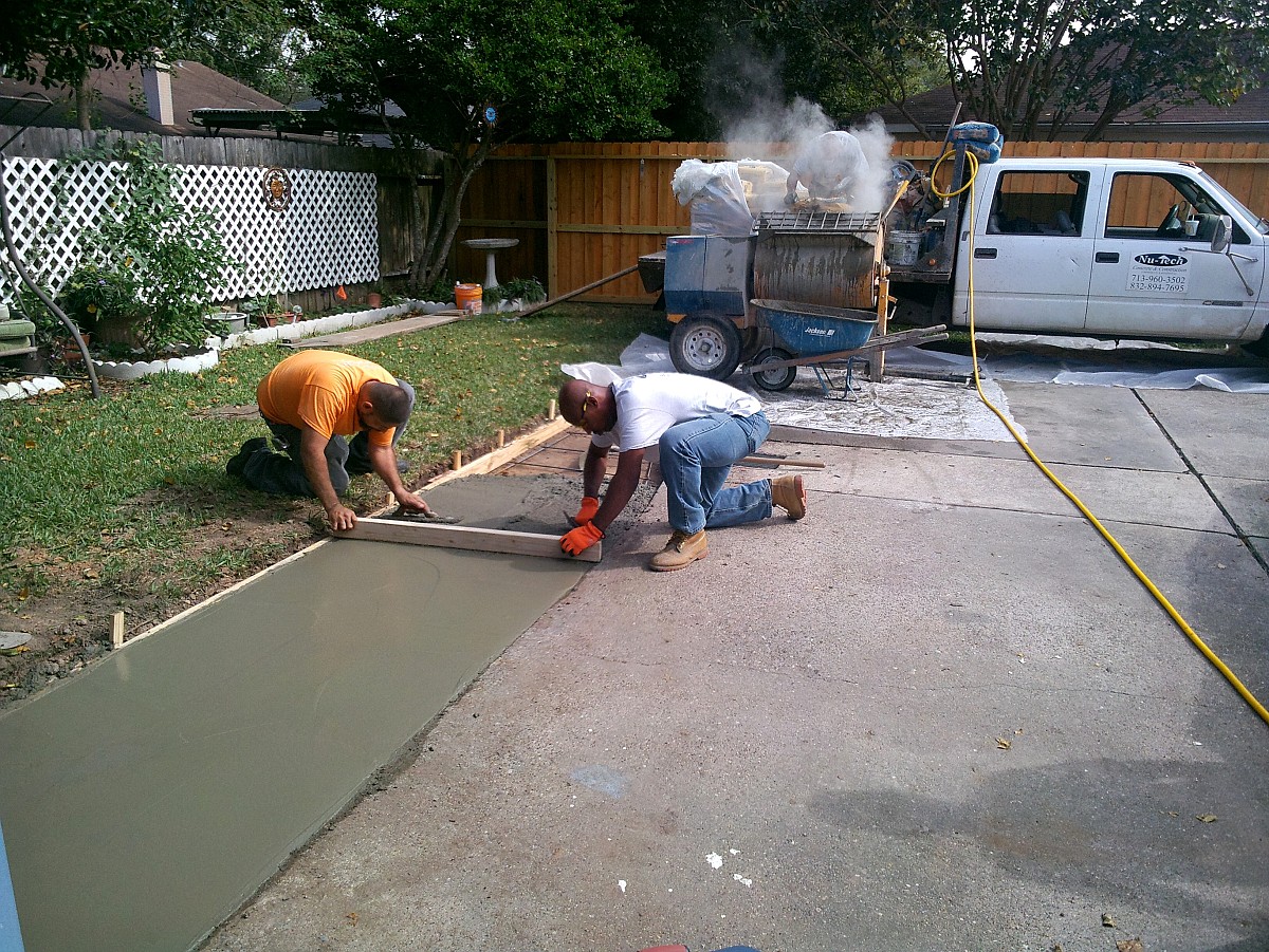 Concrete driveway extension