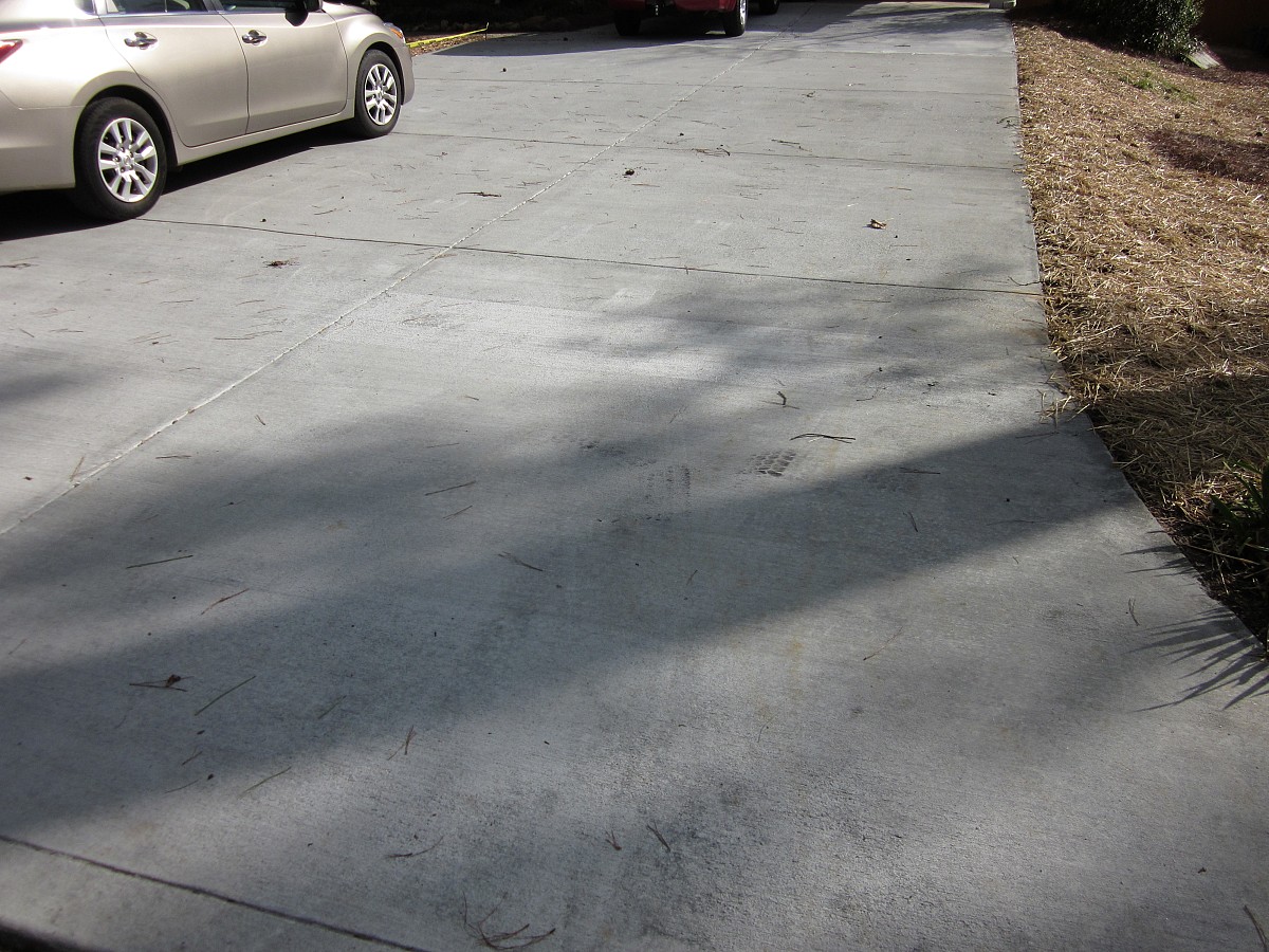 New concrete driveway installation