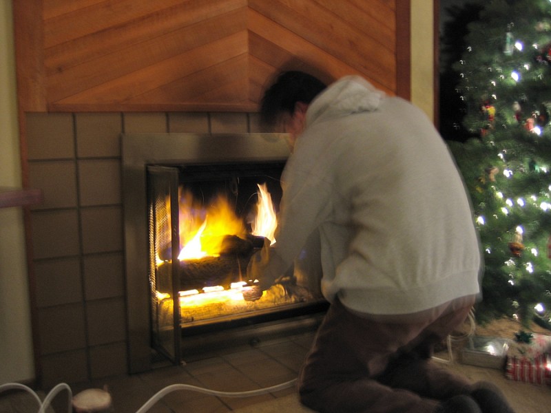 can-you-burn-wood-in-a-gas-fireplace-networx