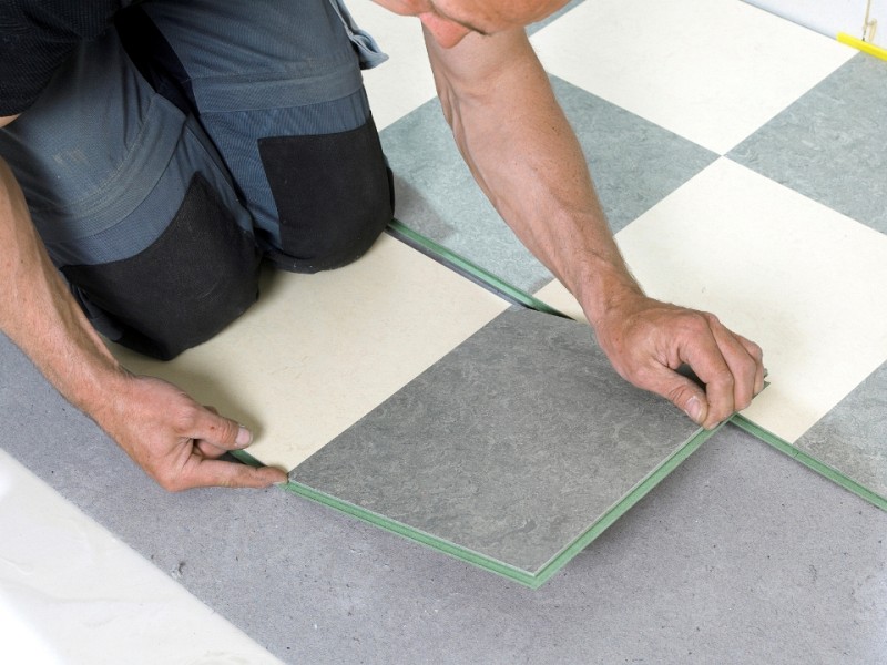 Can You Tile Over Linoleum?
